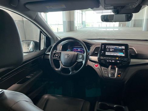 Used 2018 Honda Odyssey EX-L image 37