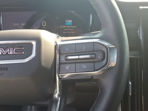 Certified 2025 GMC Acadia Elevation image 9