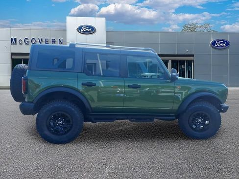 Used 2023 Ford Bronco Badlands w/ Sasquatch Package AWD/4WD image 6