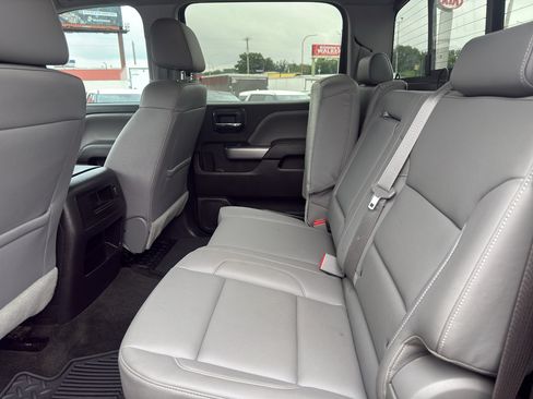 Used 2016 Chevrolet Silverado 1500 LTZ Z71 w/ LTZ Plus Package AWD/4WD image 22