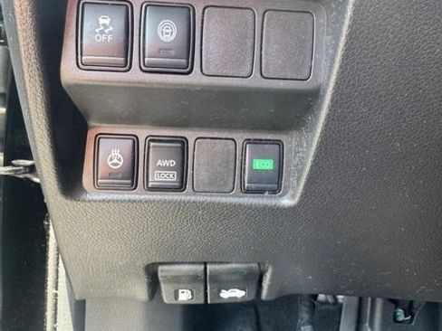Used 2019 Nissan Rogue Sport SV w/ All-Weather Package AWD/4WD image 14