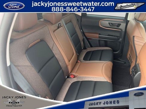New 2026 Ford Bronco Sport Outer Banks AWD/4WD image 18