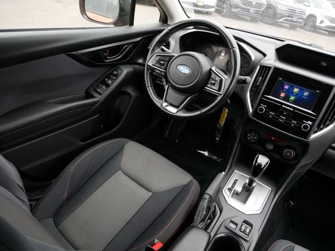 Used 2018 Subaru Crosstrek 2.0i Premium w/ Eyesight System image 9