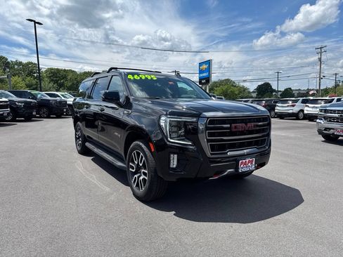 Used 2021 GMC Yukon XL AT4 w/ Rear Media and Nav Package AWD/4WD image 2