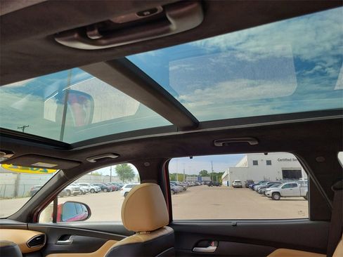 Used 2022 Hyundai Santa Fe Calligraphy image 17