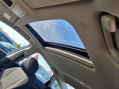 New 2025 Honda Accord SE image 10