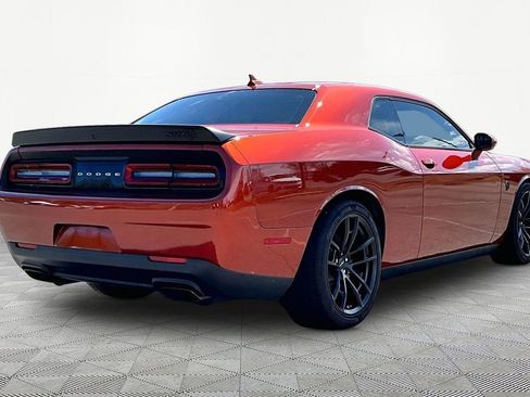 Used 2023 Dodge Challenger SRT Hellcat w/ Driver Convenience Group image 5