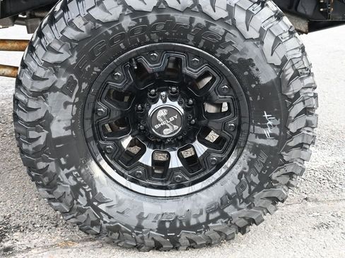 Used 2021 Ford F250 Lariat w/ Lariat Ultimate Package AWD/4WD image 7