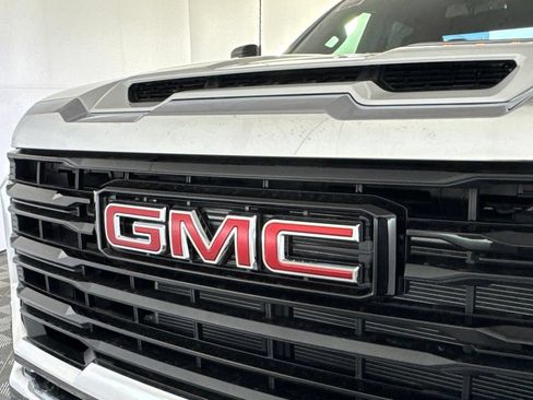 New 2026 GMC Sierra 2500 Pro w/ 1SA Pro Safety Plus Package AWD/4WD image 34