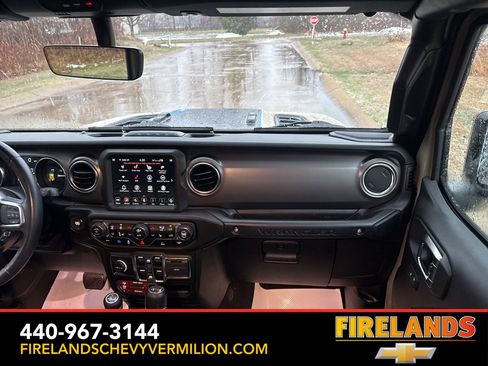 Used 2022 Jeep Wrangler Unlimited Rubicon 4xe w/ Cold Weather Group image 29