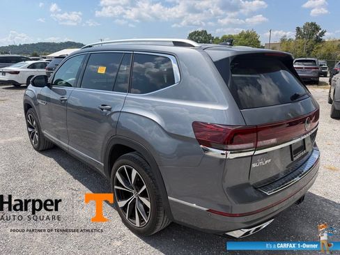 Used 2024 Volkswagen Atlas SEL Premium R-Line AWD/4WD image 3