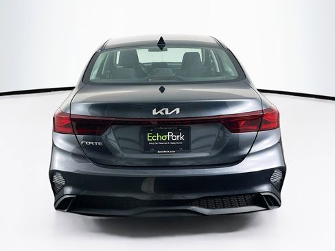 Used 2023 Kia Forte LXS image 7