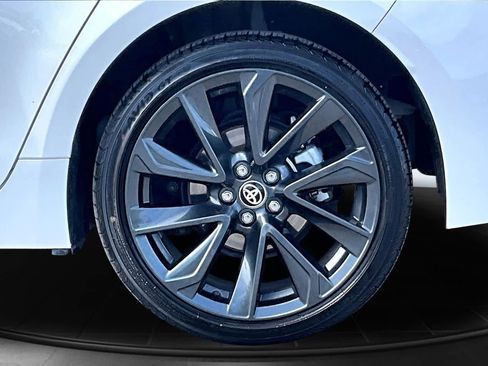 Used 2025 Toyota Corolla SE FWD image 36