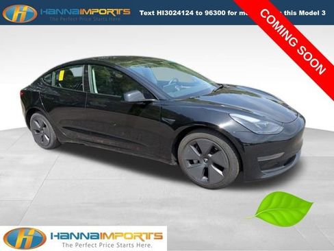 Used 2023 Tesla Model 3 Standard Range RWD image 1