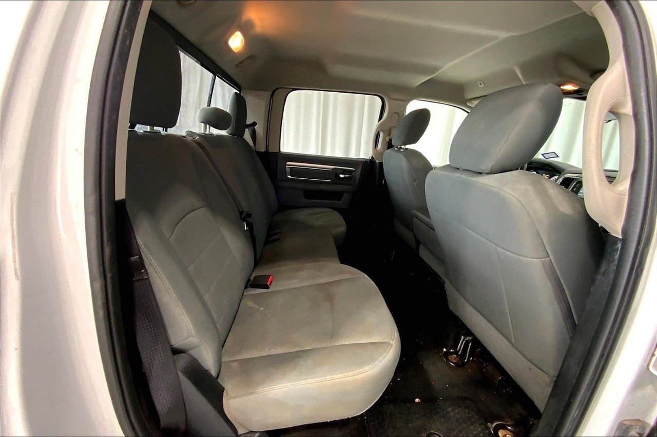 Used 2017 RAM 1500 Classic SLT RWD image 20
