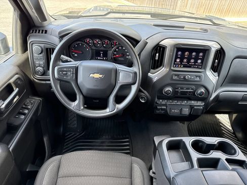 Used 2024 Chevrolet Silverado 2500 Custom w/ Custom Value Package AWD/4WD image 12