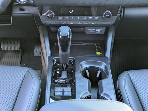 New 2026 Subaru Outback Limited image 16