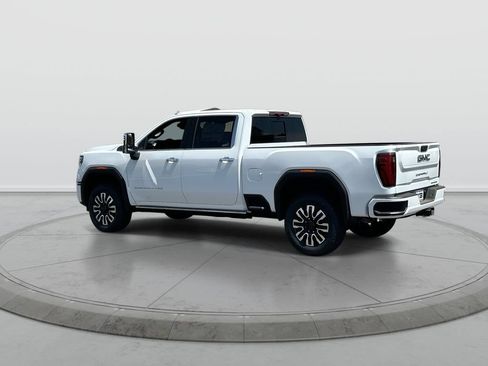 New 2026 GMC Sierra 3500 Denali Ultimate AWD/4WD image 6