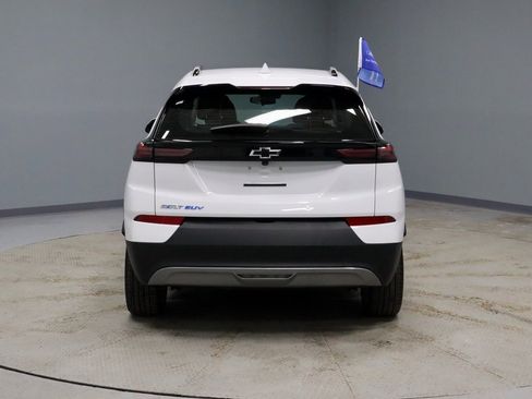 Used 2022 Chevrolet Bolt EUV LT image 9