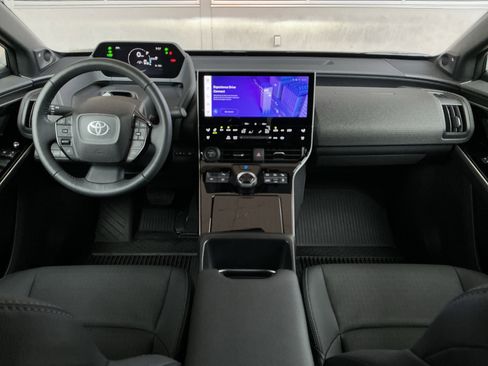 Used 2024 Toyota bZ4X AWD w/ Weather Package image 4
