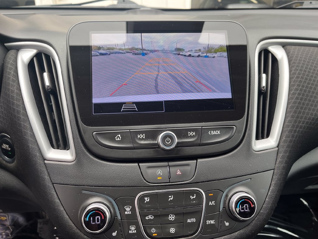 Used 2023 Chevrolet Malibu LT FWD image 20