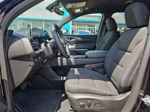 New 2026 Chevrolet Traverse LT w/ Driver Confidence Package image 12