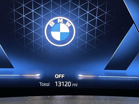 Used 2025 BMW X7 xDrive40i w/ Executive Package AWD/4WD image 21