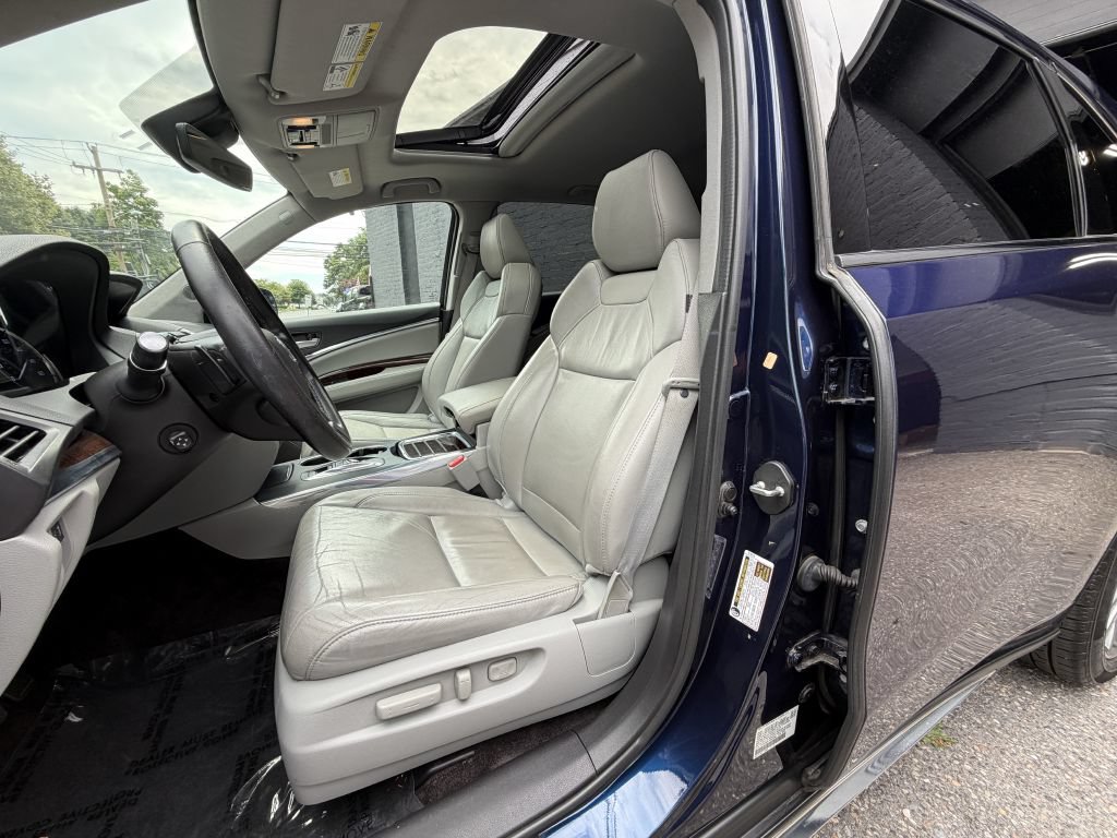 Used 2017 Acura MDX w/ Technology Package AWD/4WD image 12