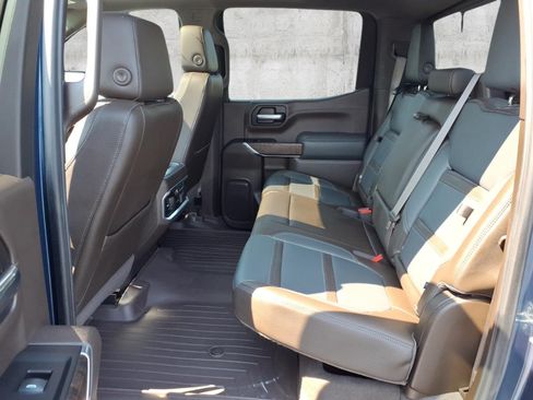 Used 2019 GMC Sierra 1500 Denali w/ Denali Ultimate Package AWD/4WD image 8
