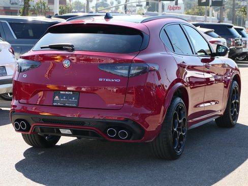Used 2024 Alfa Romeo Stelvio Quadrifoglio w/ Active Assist Plus Package AWD/4WD image 6
