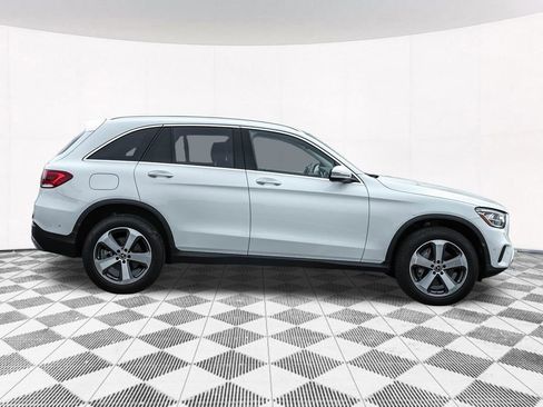 Used 2022 Mercedes-Benz GLC 300 4MATIC image 10
