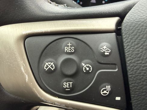 Used 2021 GMC Canyon Denali image 14