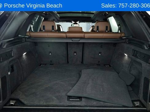 Used 2023 BMW X5 M50i w/ Climate Comfort Package image 32