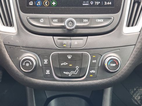 Used 2023 Chevrolet Malibu RS w/ LPO, Floor Liner Package FWD image 19