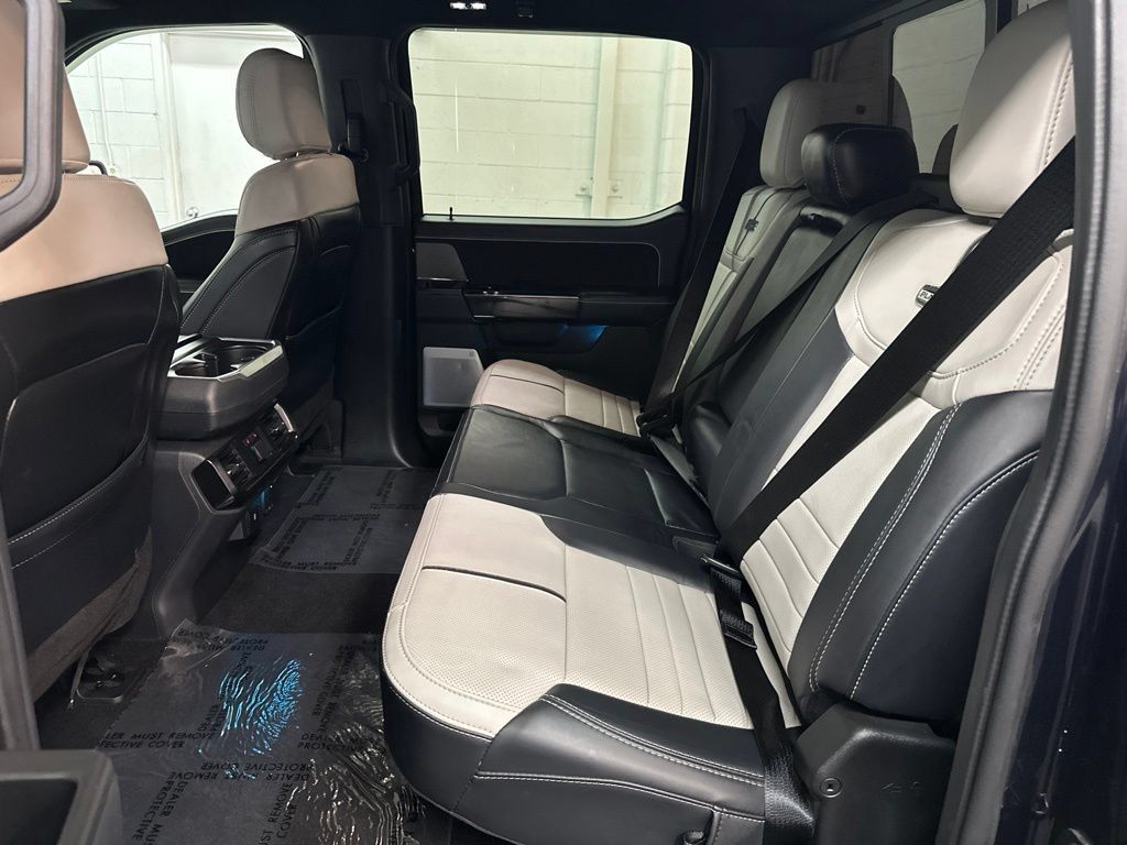 Used 2024 Ford F150 Lightning Platinum AWD/4WD image 23