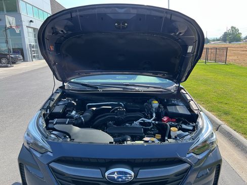 Certified 2025 Subaru Outback Premium AWD/4WD image 10