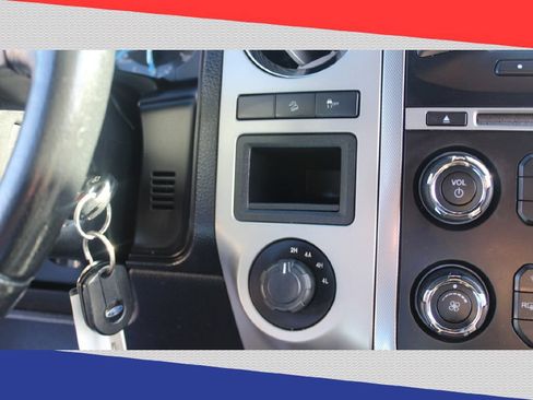 Used 2016 Ford Expedition EL XLT AWD/4WD image 15
