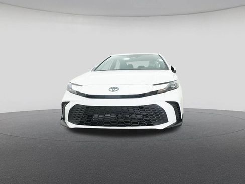 New 2026 Toyota Camry SE image 31