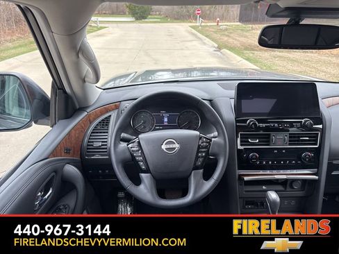 Used 2024 Nissan Armada SL image 50