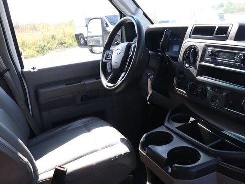 Used 2024 Ford E-350 and Econoline 350 Super Duty w/ Power Windows & Locks Group RWD image 12