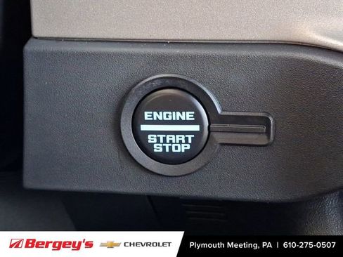 Used 2025 Ford Bronco Outer Banks image 25