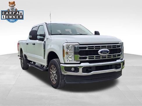 Certified 2025 Ford F250 XLT AWD/4WD image 11