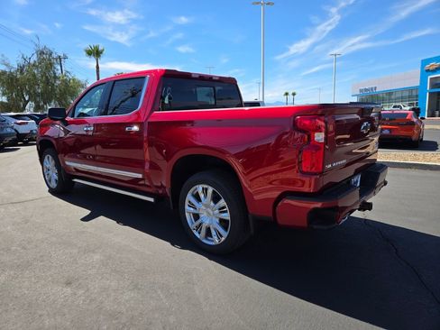 New 2026 Chevrolet Silverado 1500 High Country w/ High Country Premium Package AWD/4WD image 3