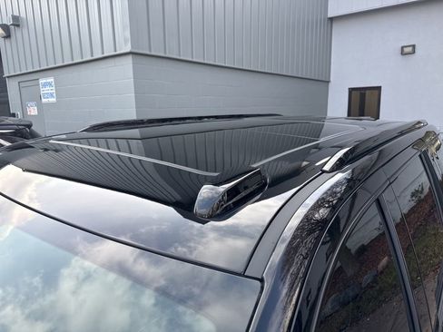 Used 2026 Cadillac Escalade Platinum Sport w/ LPO, ONYX Package image 7