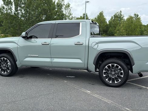 Used 2026 Toyota Tundra Limited AWD/4WD image 11