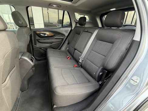 Used 2020 GMC Terrain SLE w/ Driver Convenience Package FWD image 23
