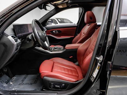 Used 2024 BMW 330i xDrive Sedan w/ Premium Package image 4