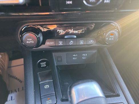 New 2026 Nissan Kicks SV FWD image 17