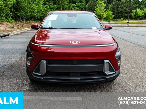 Used 2025 Hyundai Kona SE FWD image 10
