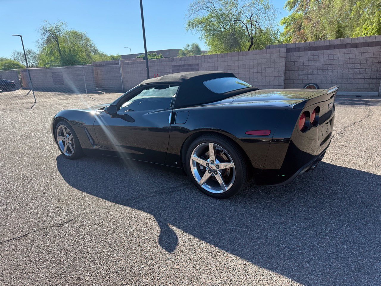 Used 2008 Chevrolet Corvette Convertible w/ Preferred Equipment Group RWD image 7